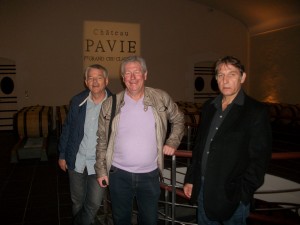 avec mes amis Joseph et Francis au Châteaur PAVIE
